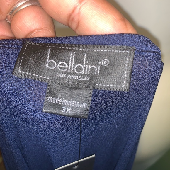 Top - Picture 4 of 7